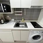 #Perfect Stay In Gangnam, Just 1 Minute From Sinnonhyeon Station