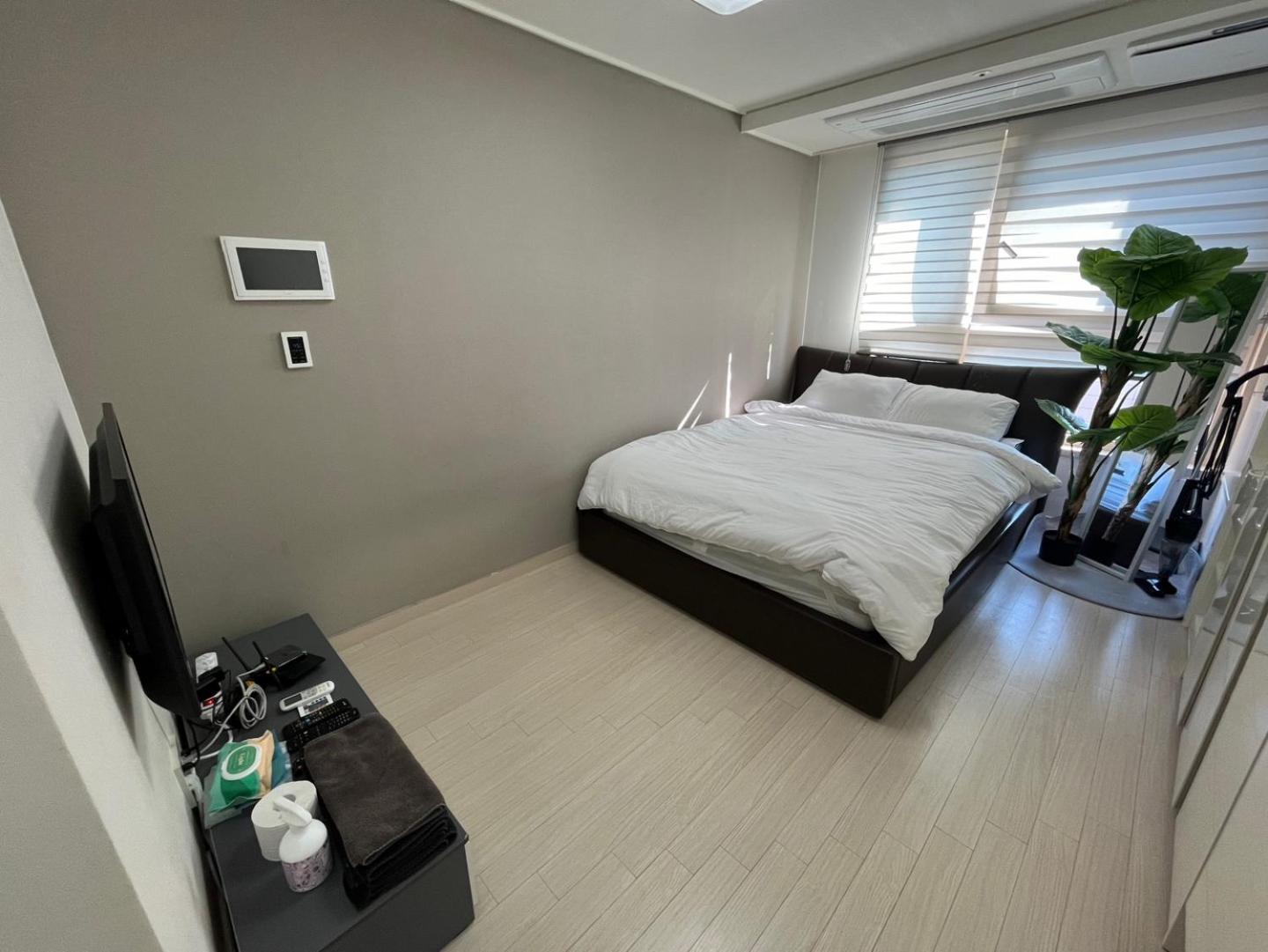 Apartment Perfect In Gangnam, Just 1 Minute From Sinnonhyeon Station Seoul