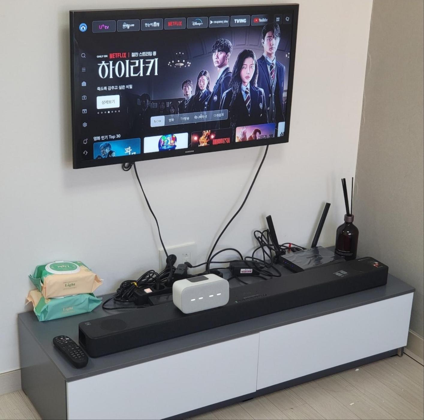 Perfect In Gangnam, Just 1 Minute From Sinnonhyeon Station Apartment