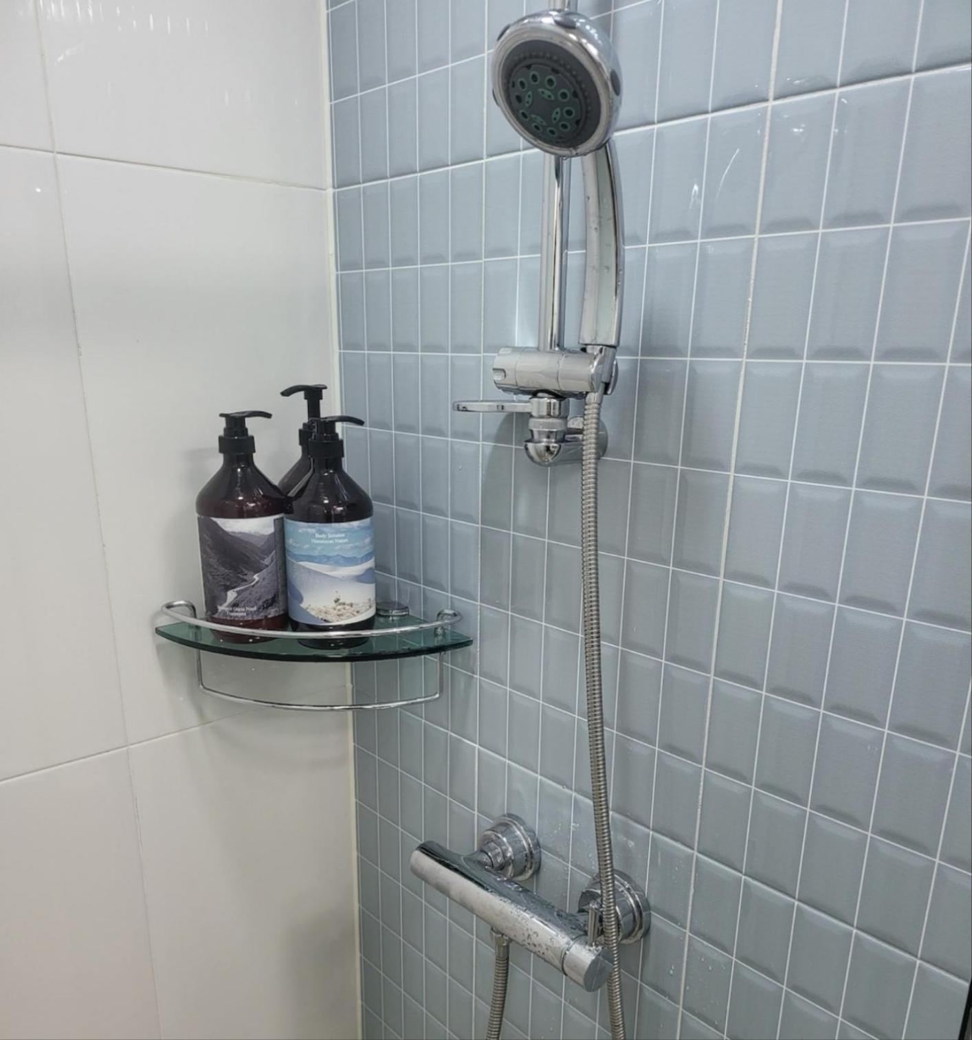 Apartment Perfect In Gangnam, Just 1 Minute From Sinnonhyeon Station Seoul